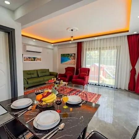 Hotel Rmg 1 *