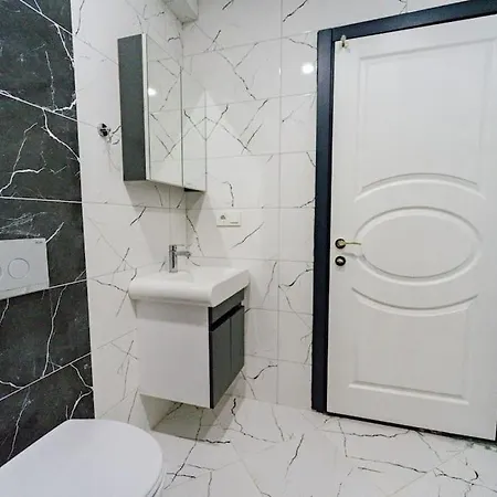 Hotel Rmg 1 *